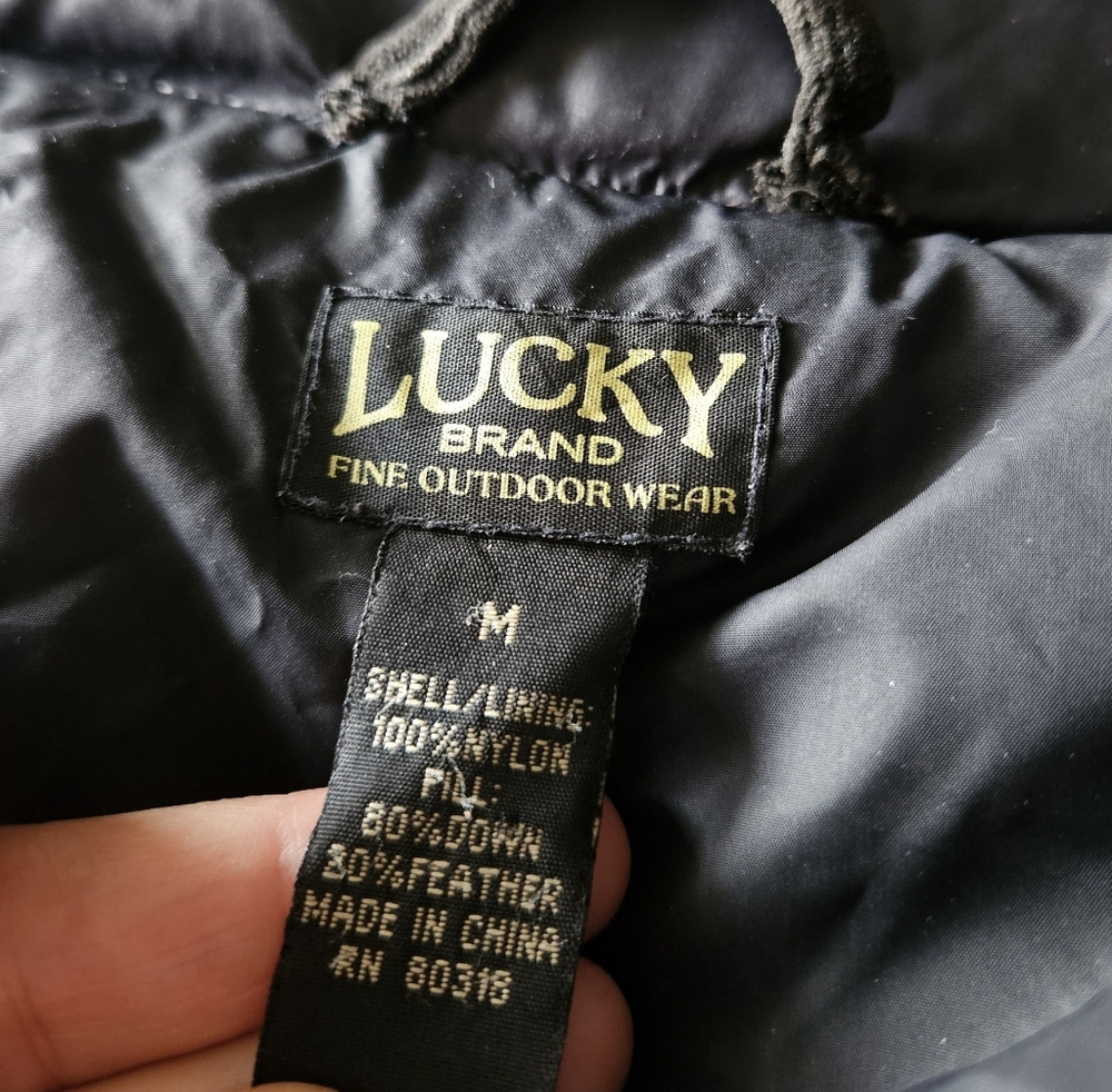 Lucky Brand Goose Down puffer Jacket Full Zip Black Hidden Hoodie sz.M - Picture 7 of 8
